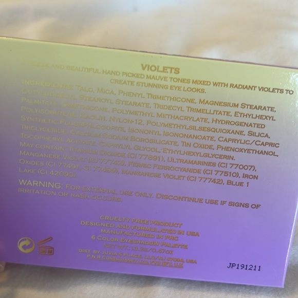 Juvia’s Place The Violets Eyeshadow Palette - Picture 3 of 3